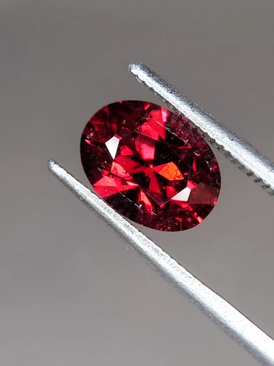 2.6ct Natural Malaya Garnet Loose Gemstone from Tanzania — view 3